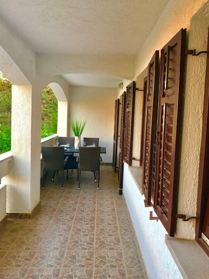 Apartmani Lisac Башка Екстер'єр фото